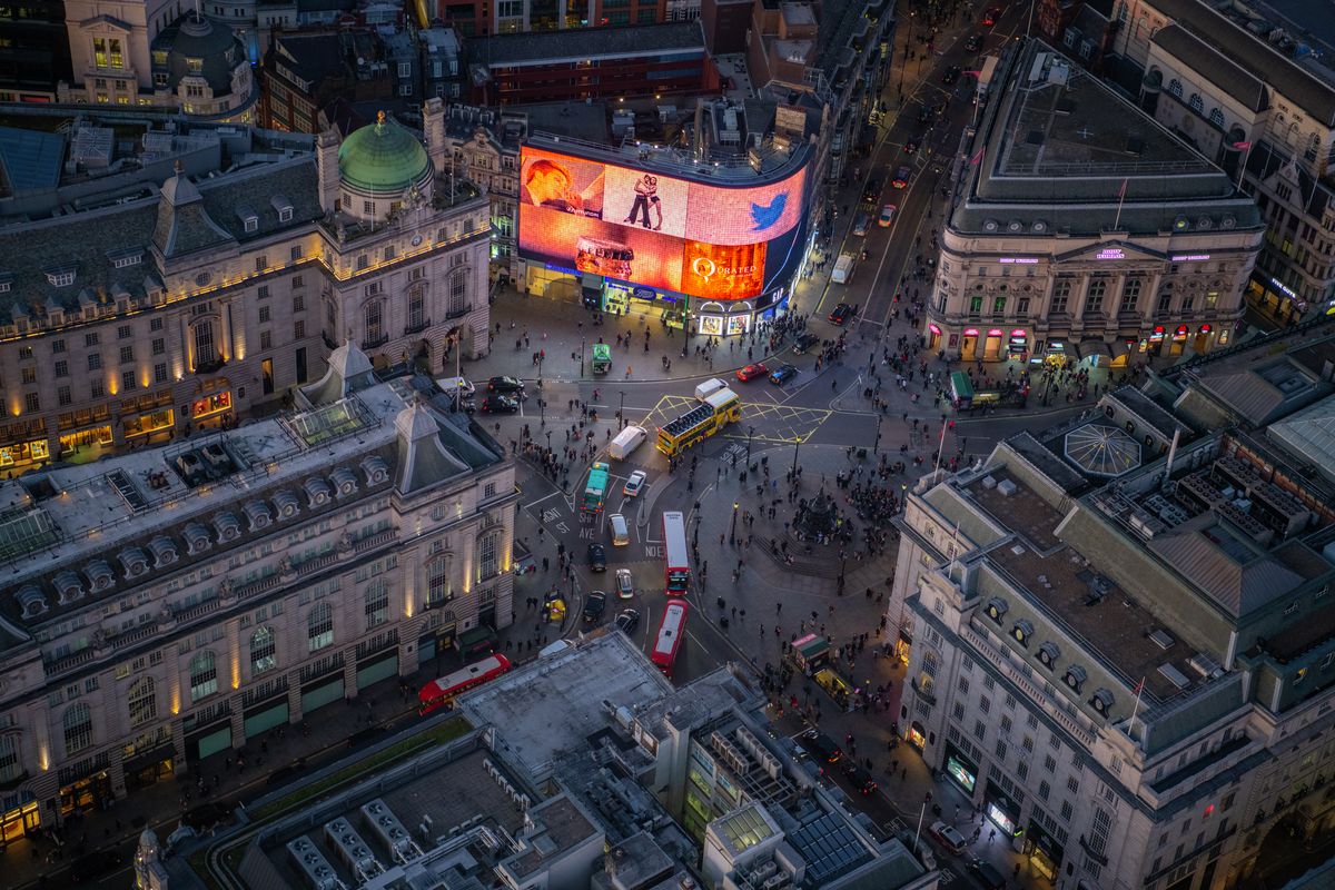 Night aerial view of Piccadilly Circus, London. 324421