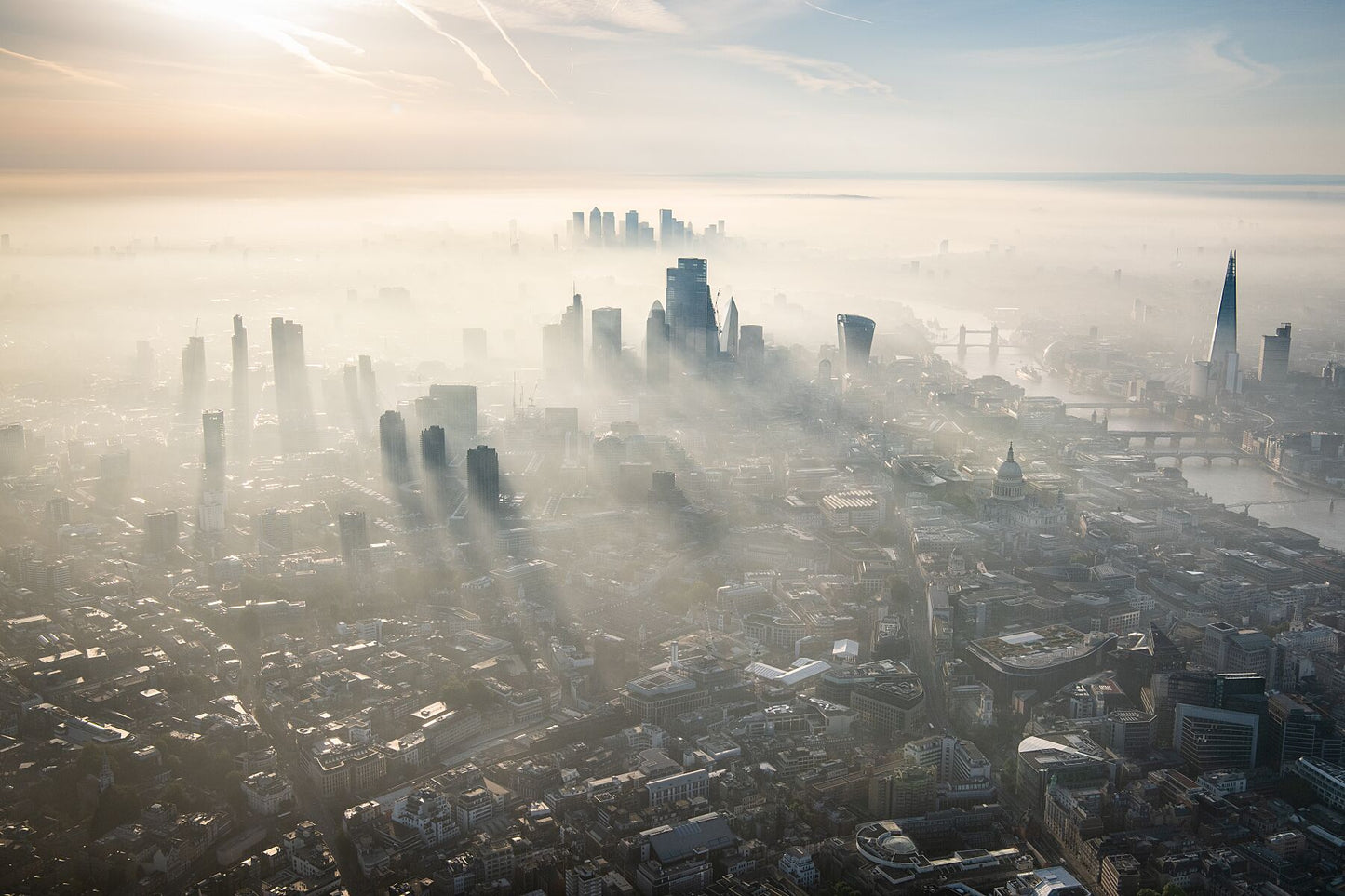 656601 PRINT OF DAWN AERIAL VIEW LOOKING EAST OVER THE CITY OF LONDON.