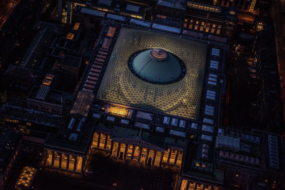 Night aerial view of the British Museum, London. 157338