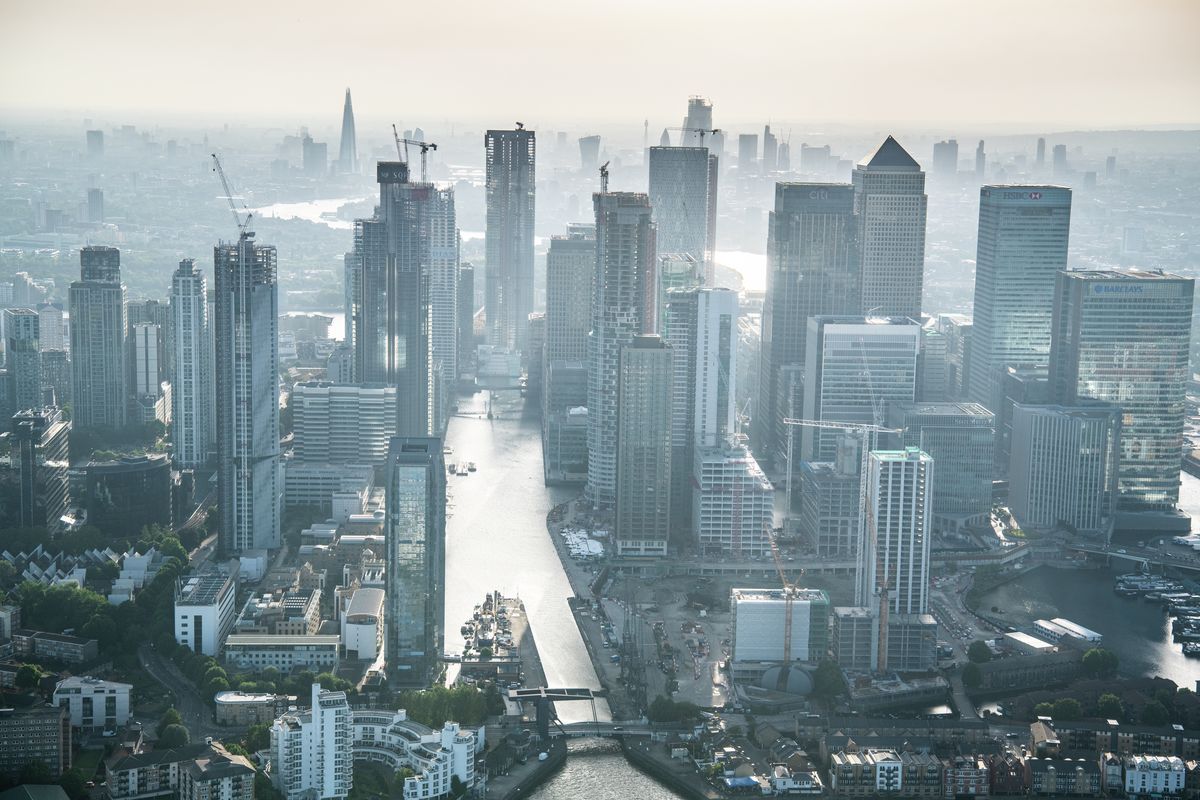 Aerial view of Canary Wharf, London. 383401