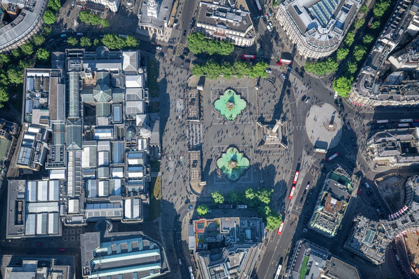 Aerial view over Trafalgar Square, Nelson's Column, London. 361235